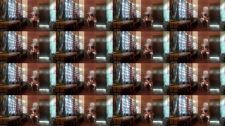 Pak RT sedang Ngegass Randa Sebelah Rumah